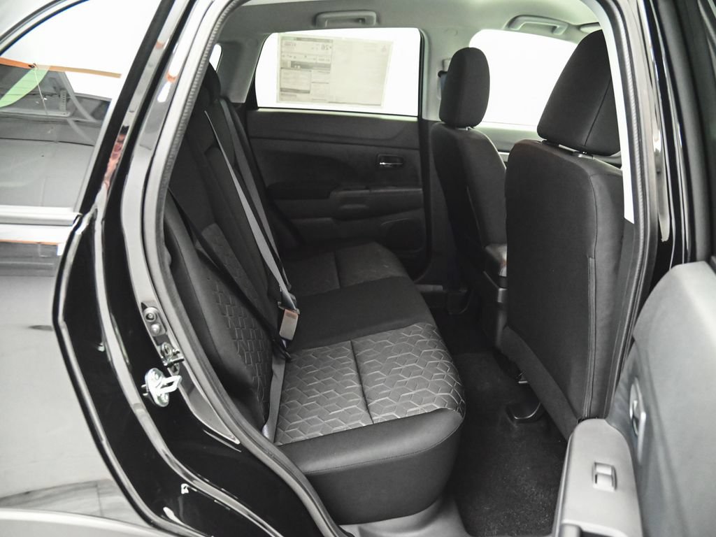Used 2026 Mitsubishi Outlander Sport ES AWD/4WD image 29