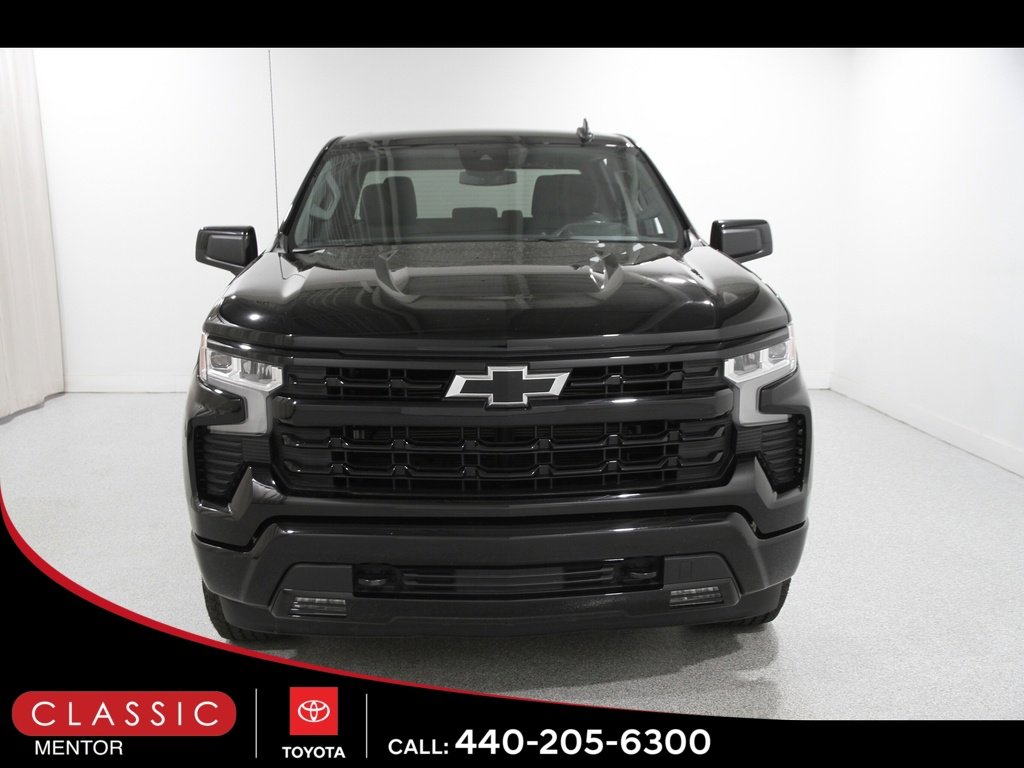 Used 2023 Chevrolet Silverado 1500 RST w/ Z71 Off-Road Package image 2