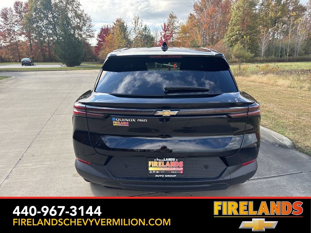 New 2026 Chevrolet Equinox EV LT image 8