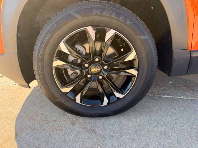 Certified 2022 Chevrolet TrailBlazer LT w/ Driver Confidence Package AWD/4WD image 10