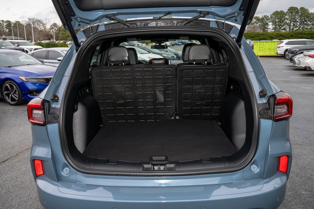 Used 2024 Ford Escape ST-Line w/ Tech Pack #1 image 5