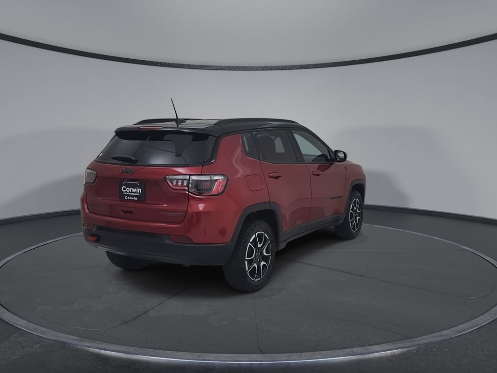 Certified 2026 Jeep Compass Trailhawk AWD/4WD image 16