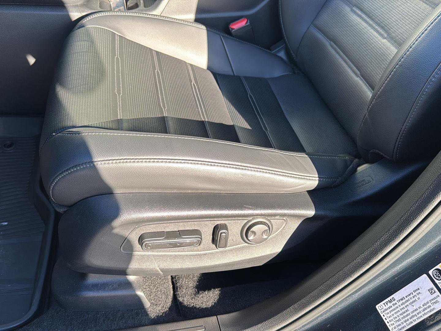 Used 2023 Honda CR-V EX-L image 28