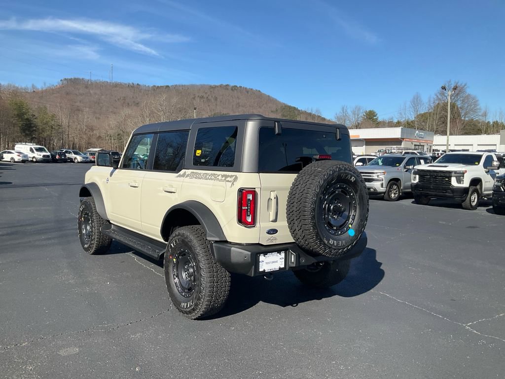 New 2025 Ford Bronco Outer Banks w/ Sasquatch Package image 7