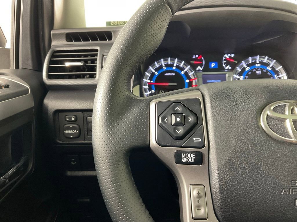 Used 2018 Toyota 4Runner Limited RWD image 26