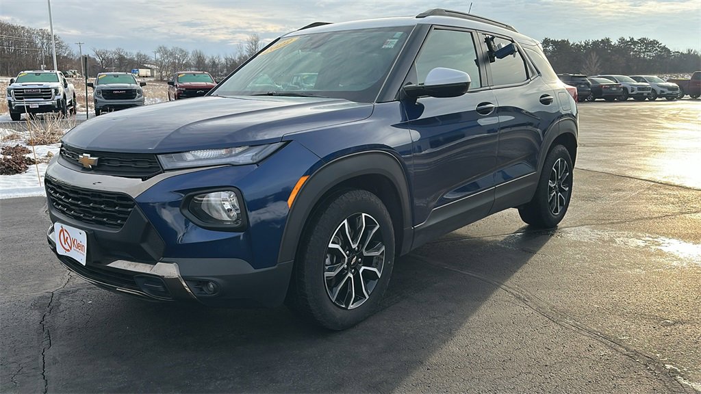 Certified 2022 Chevrolet TrailBlazer ACTIV w/ Sun and Liftgate Package image 3