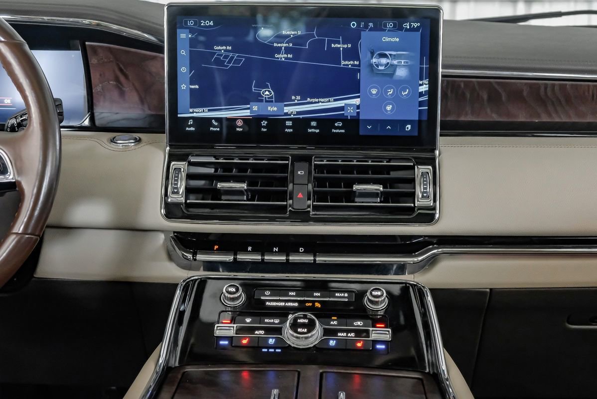 Used 2022 Lincoln Navigator L Reserve AWD/4WD image 26