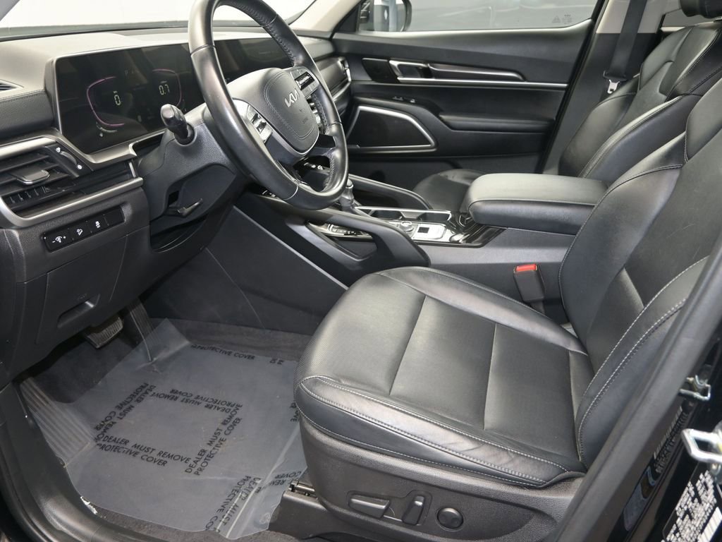 Used 2023 Kia Telluride S w/ S Sunroof Package image 15