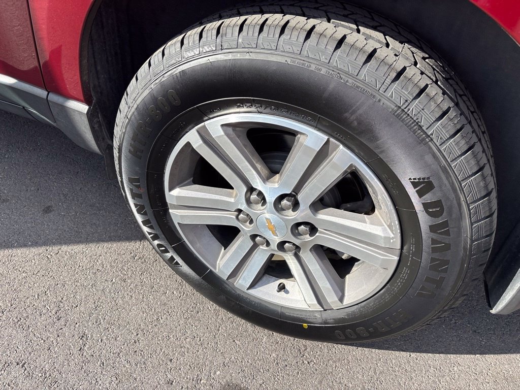 Used 2015 Chevrolet Traverse LT AWD/4WD image 16