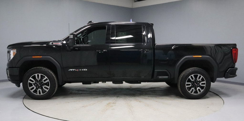 Used 2023 GMC Sierra 2500 AT4 w/ AT4 Preferred Package image 8