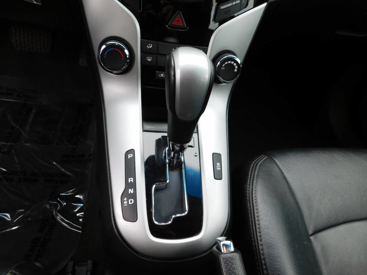 Used 2014 Chevrolet Cruze Eco image 14