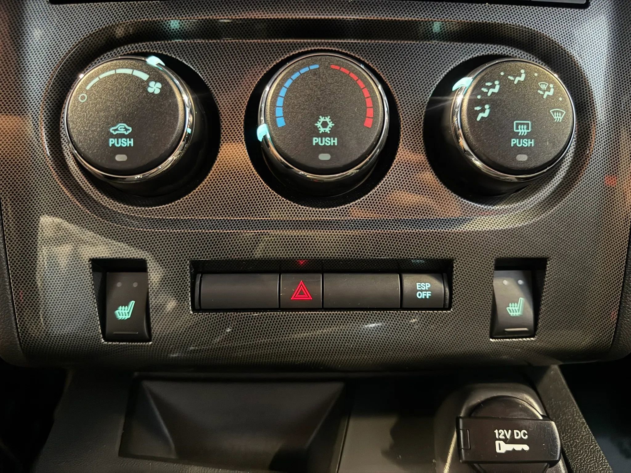 Used 2008 Dodge Challenger SRT8 RWD image 17
