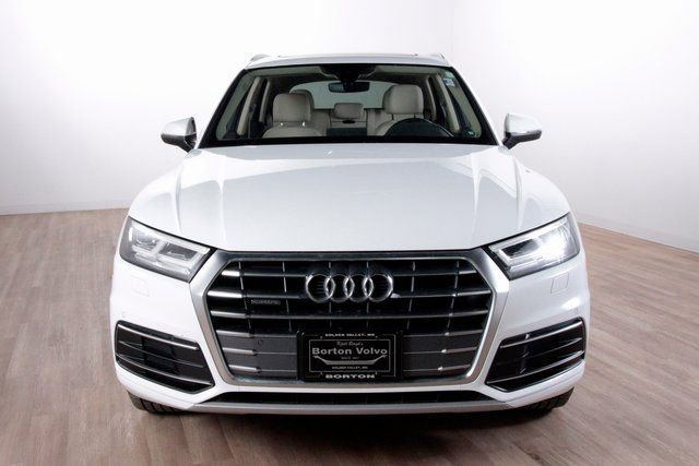 Used 2019 Audi Q5 2.0T Premium Plus image 2