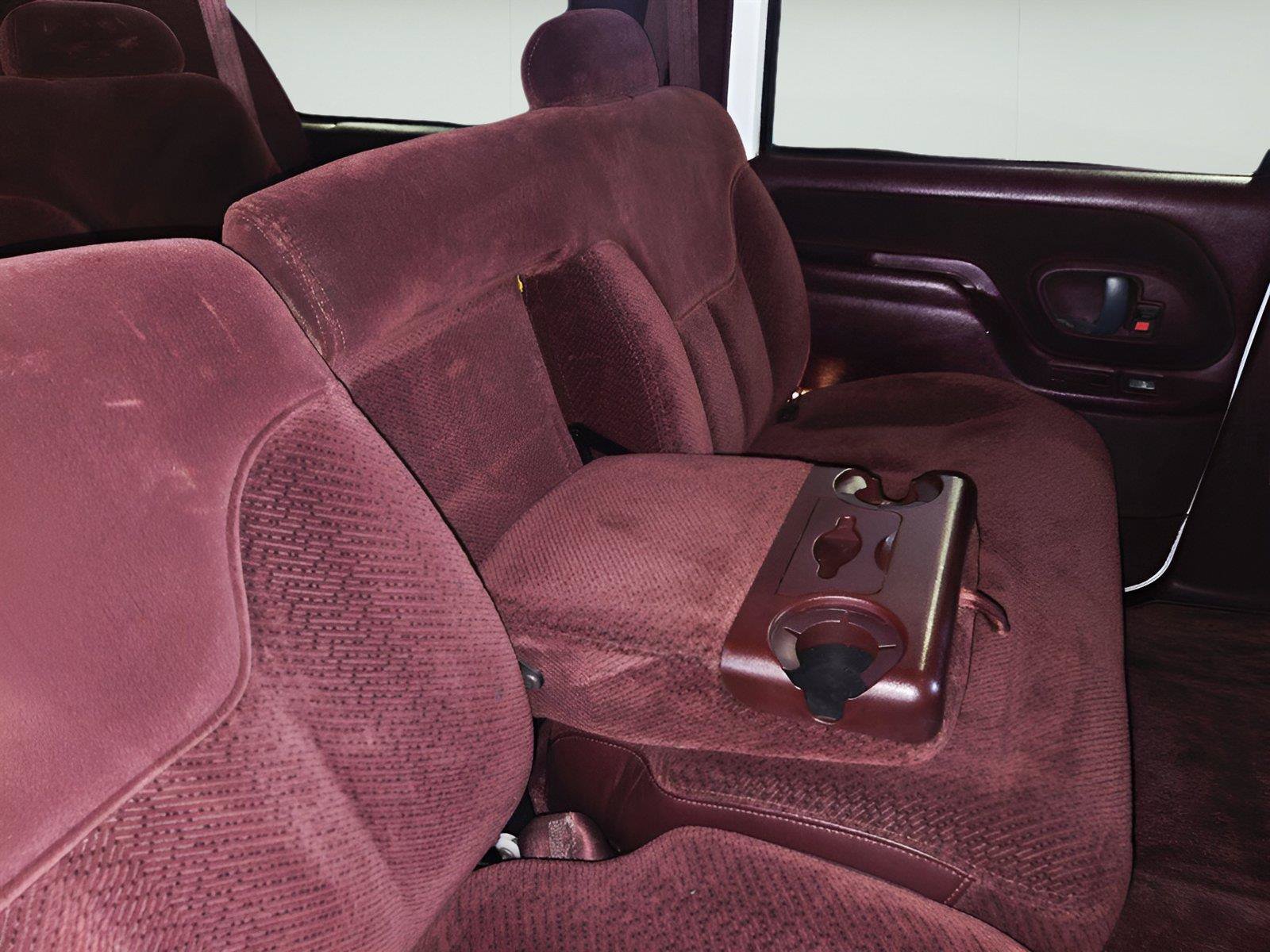 Used 1999 GMC Suburban 4WD w/ Marketing Opt Pkg 2 image 37