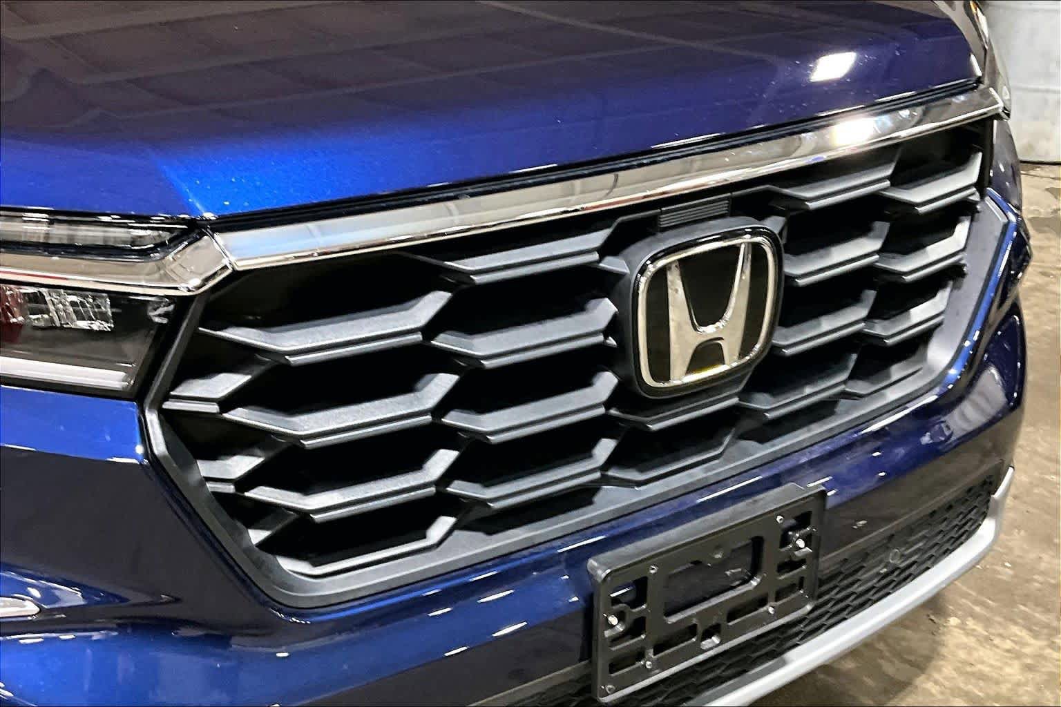 Used 2025 Honda Pilot EX-L image 44