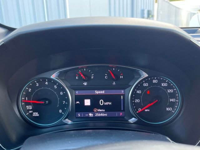 Used 2022 Chevrolet Equinox RS w/ RS Leather Package image 19