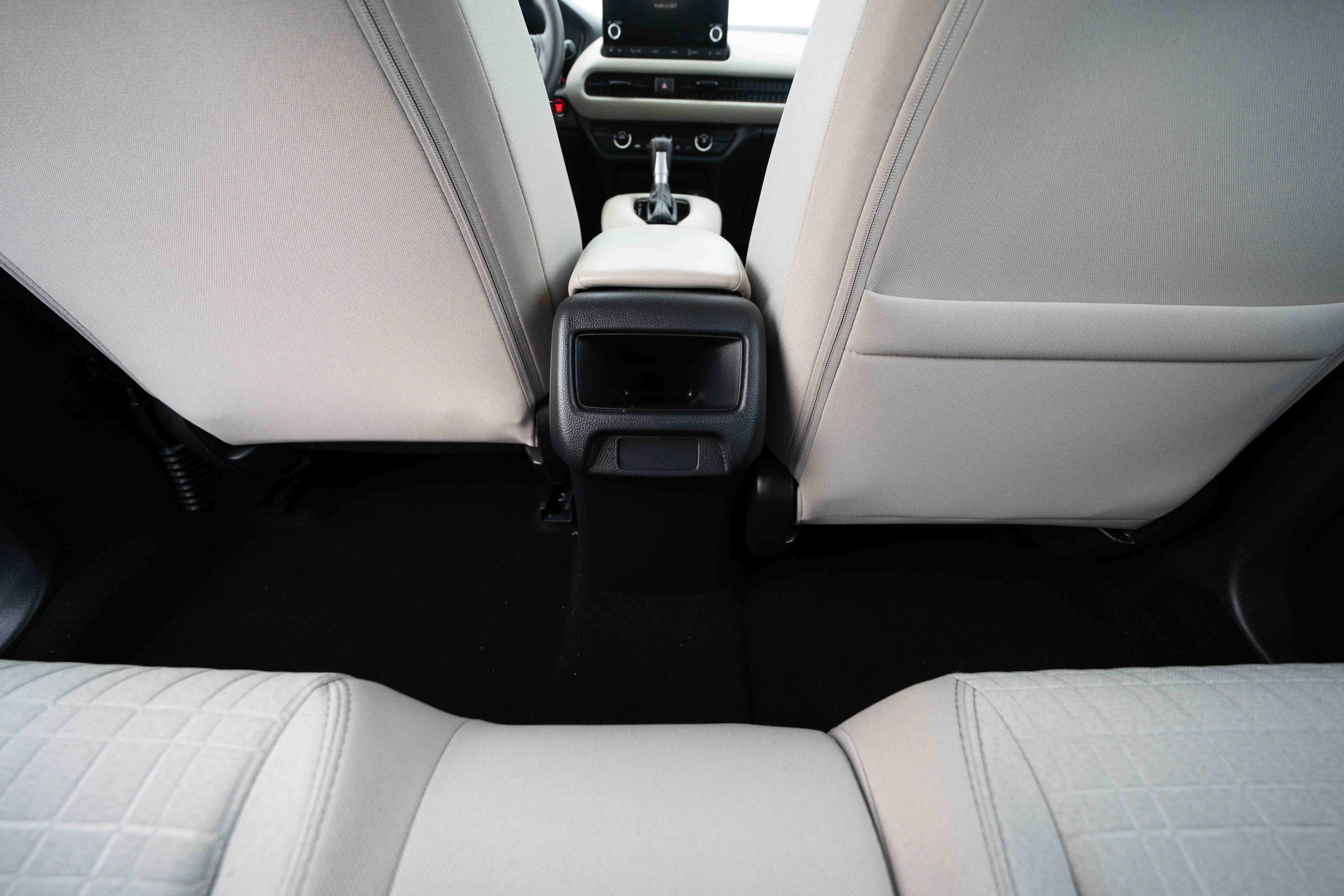 Used 2025 Honda HR-V LX image 22