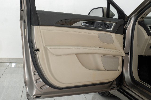 Used 2019 Lincoln MKZ Reserve FWD image 50