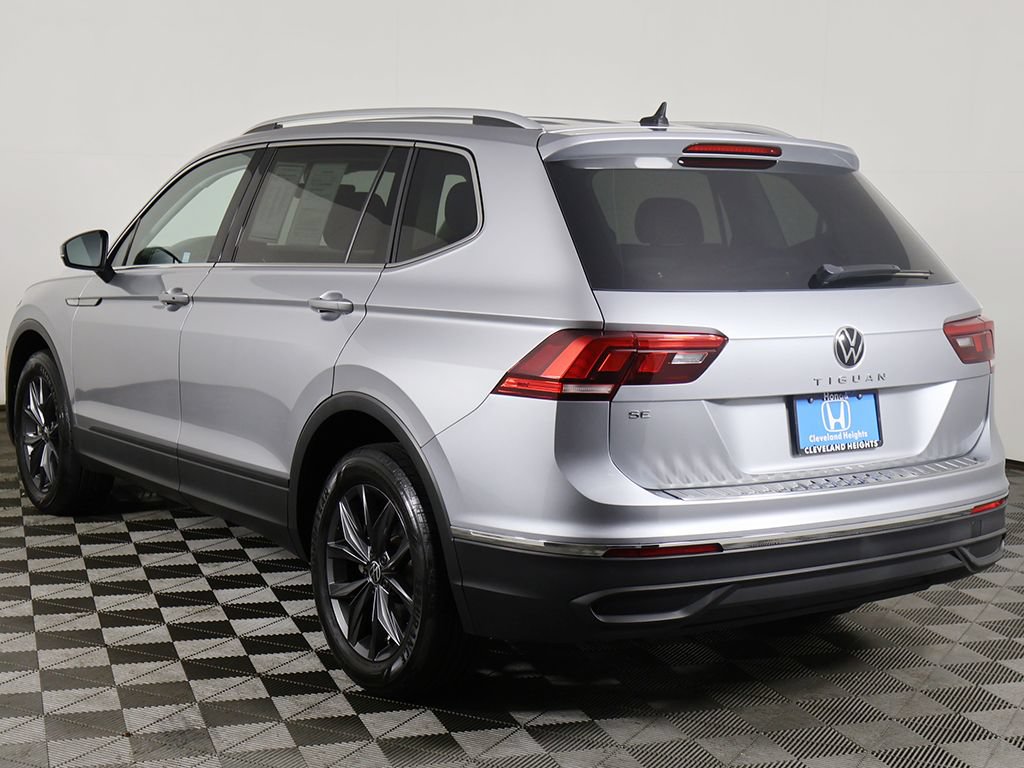 Used 2023 Volkswagen Tiguan SE FWD image 9