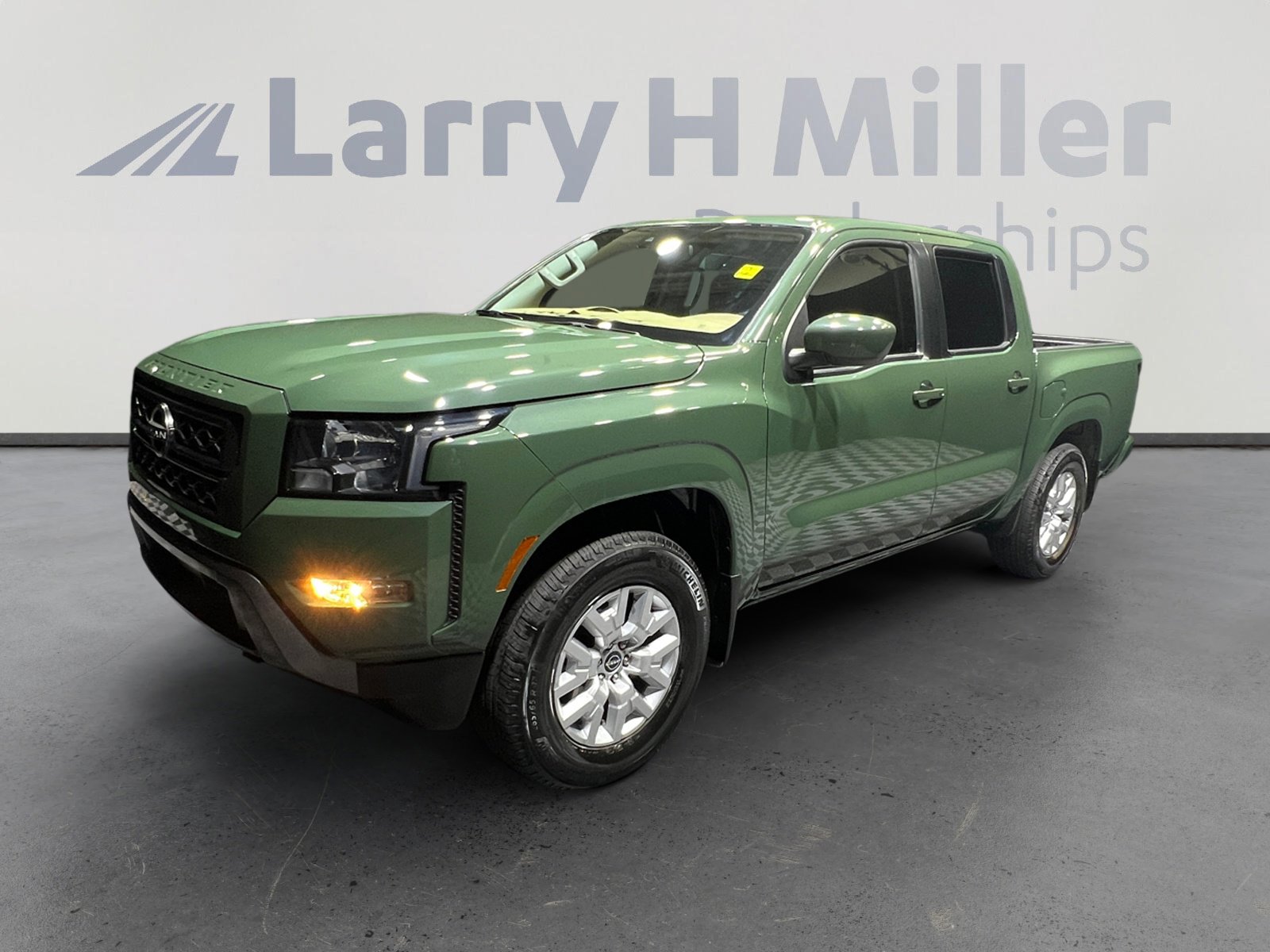 Used 2022 Nissan Frontier SV