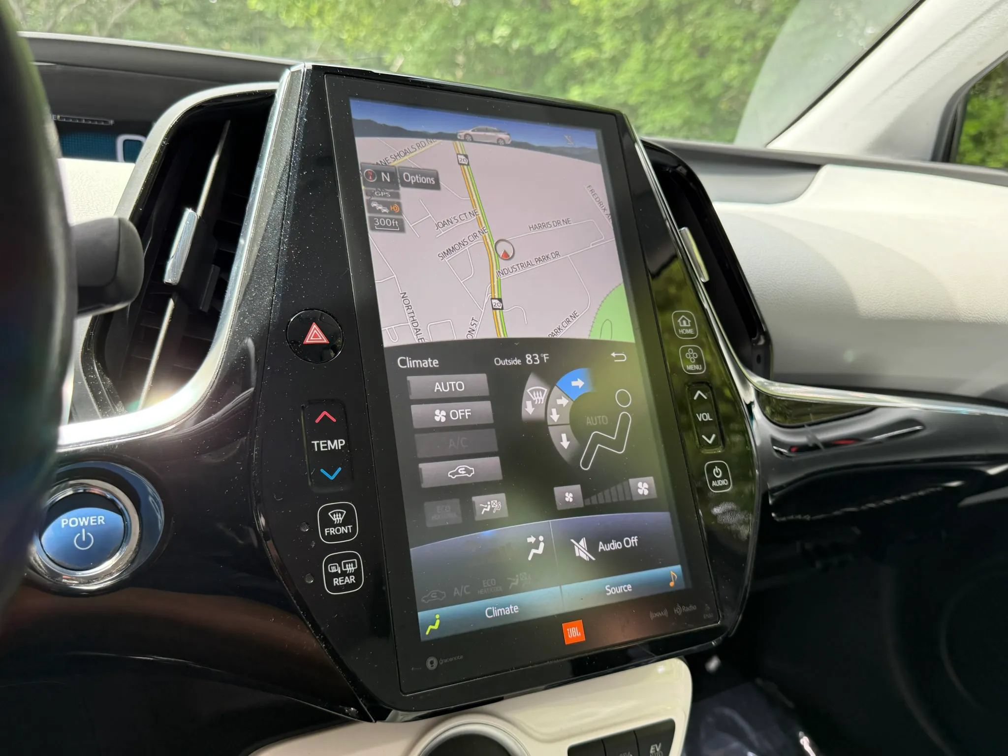 Used 2017 Toyota Prius Prime Advanced FWD image 21