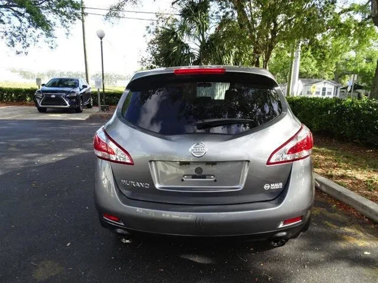Used 2014 Nissan Murano S image 10