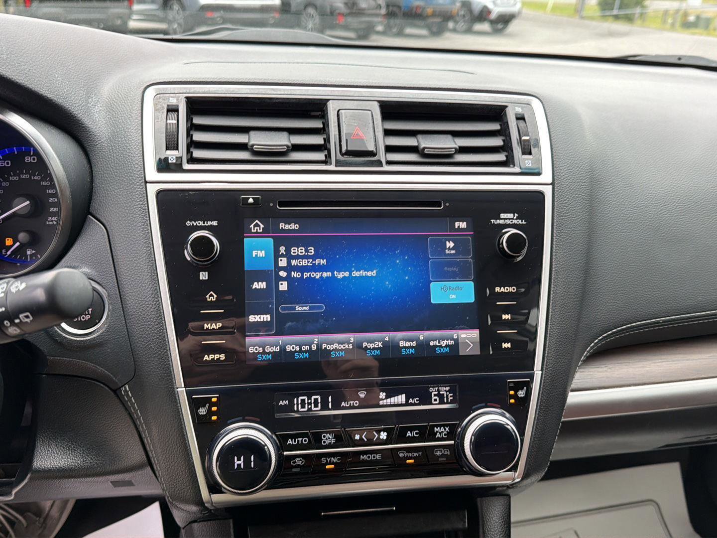 Used 2019 Subaru Outback 2.5i Touring image 15