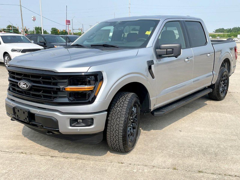 New 2025 Ford F150 XLT w/ Equipment Group 302A MID image 7