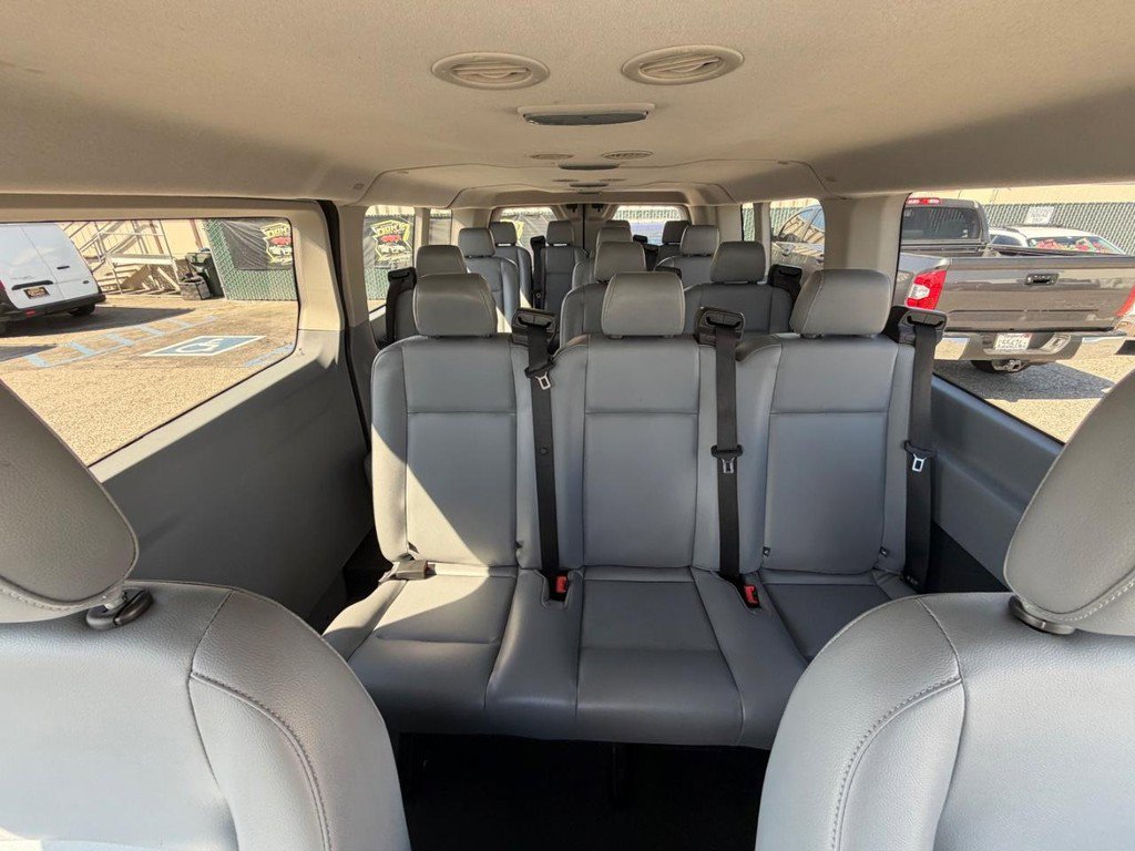 Used 2016 Ford Transit 350 XL image 37