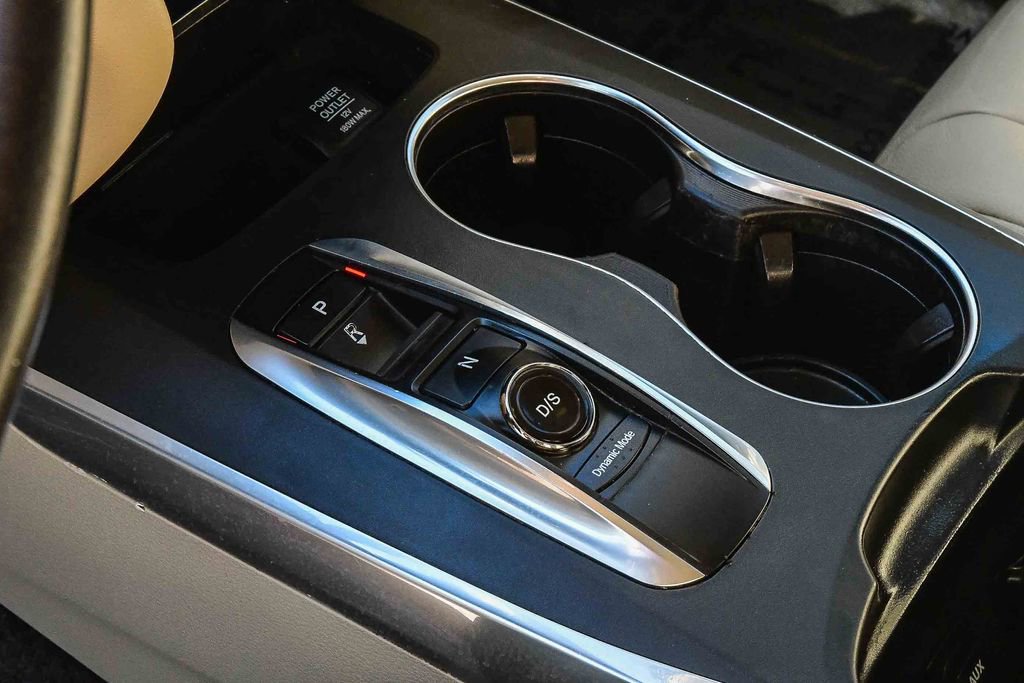 Used 2018 Acura MDX FWD image 22