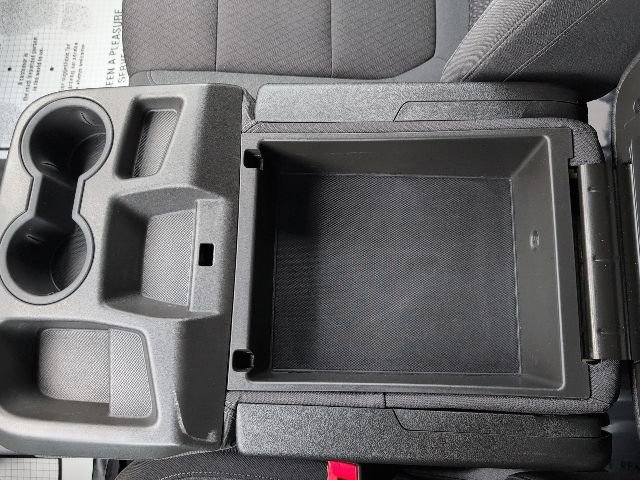 Used 2022 Chevrolet Silverado 2500 LT w/ Convenience Package image 23