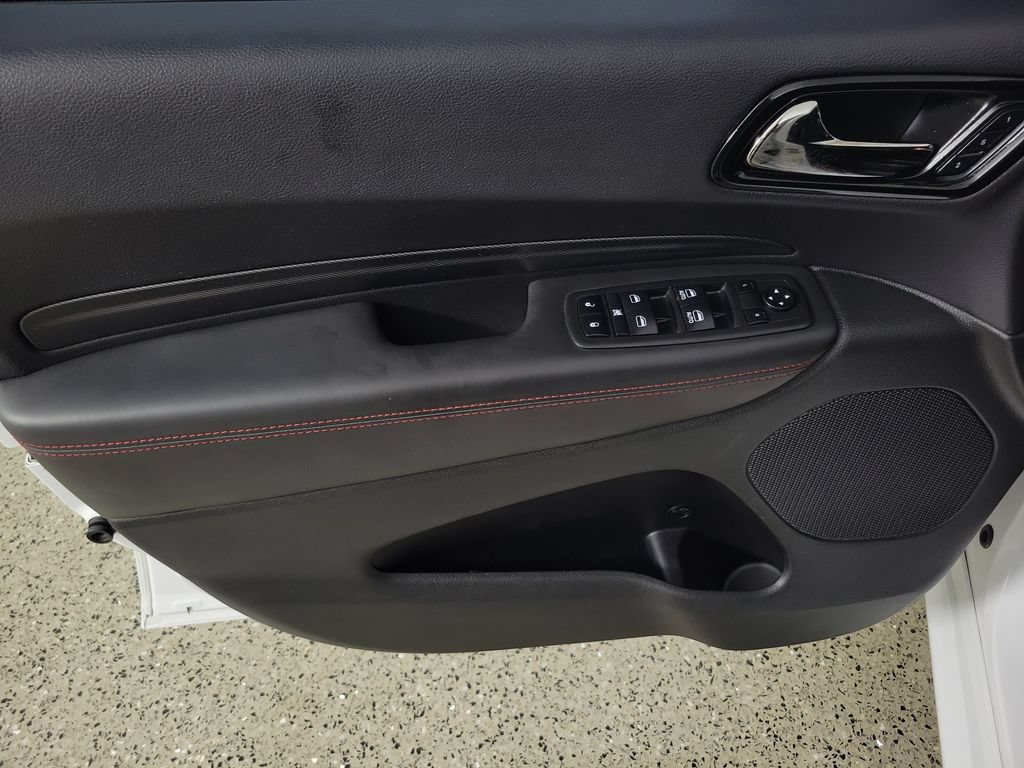 Used 2023 Dodge Durango R/T RWD image 21