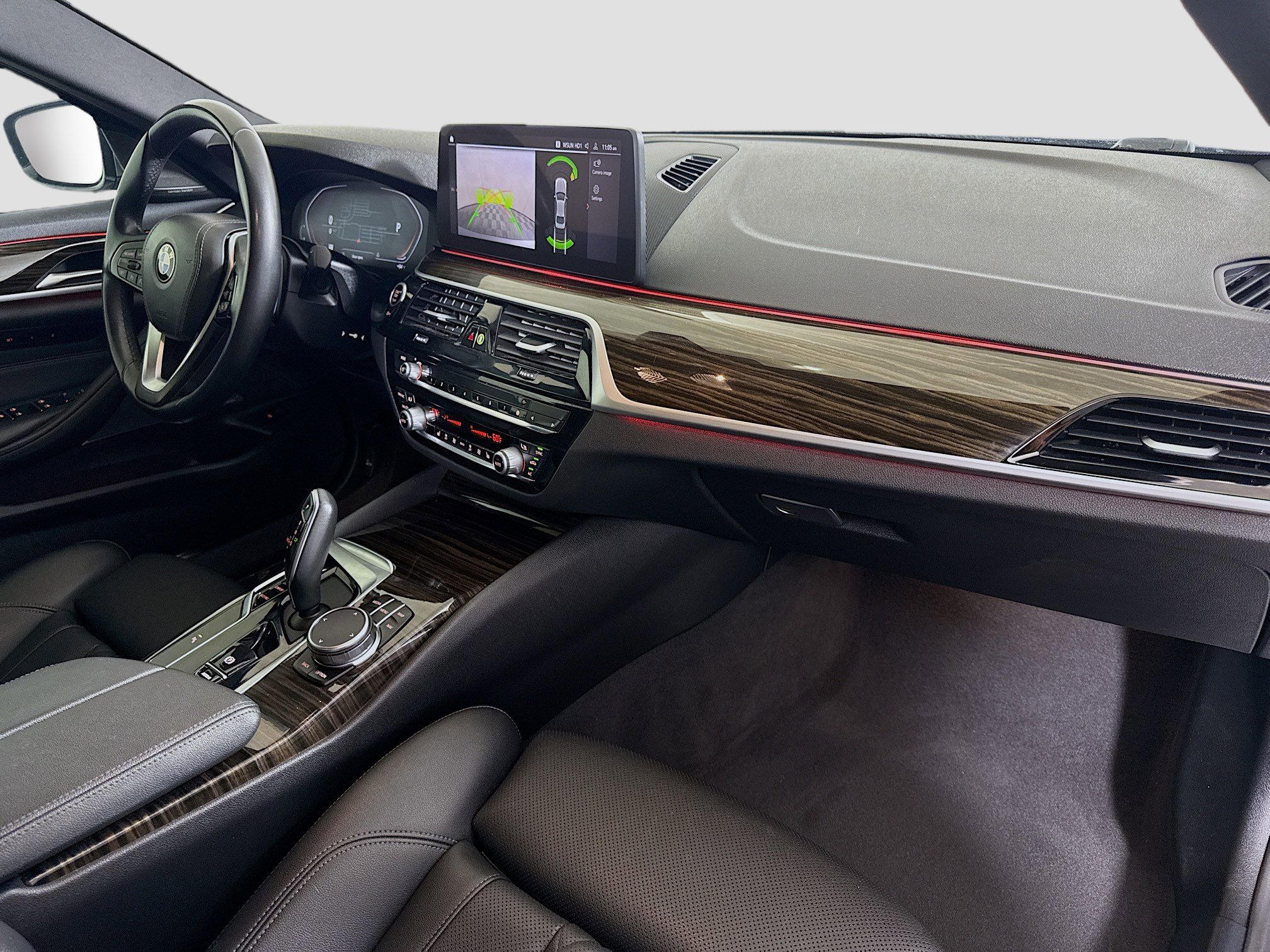 Used 2023 BMW 530i w/ Premium Package RWD image 30