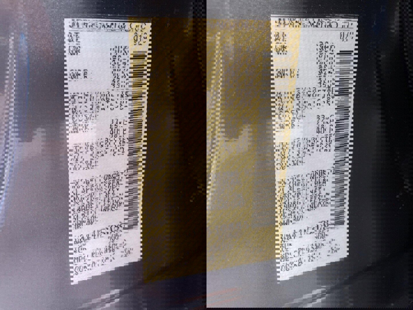 Used 2019 Nissan Titan SV w/ SV Convenience Package image 16