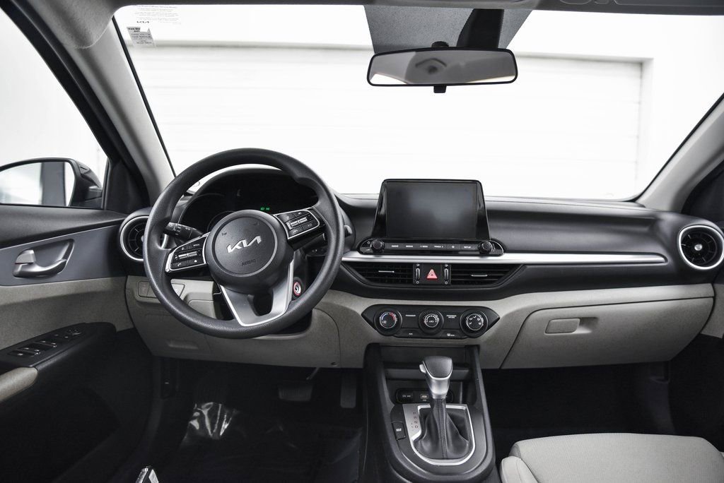 Used 2023 Kia Forte LXS image 24