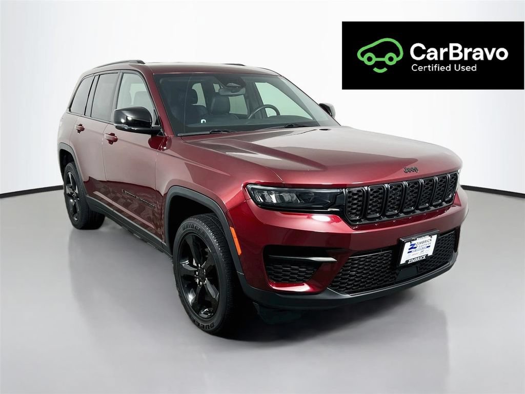 Used 2022 Jeep Grand Cherokee Altitude AWD/4WD image 1