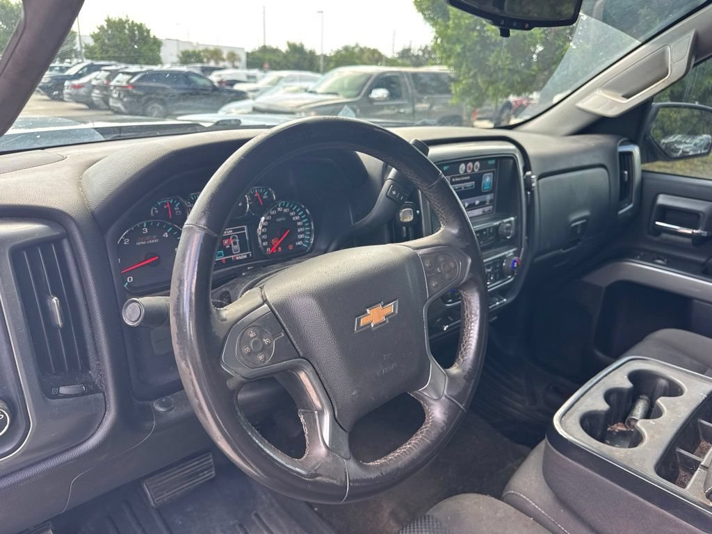 Used 2016 Chevrolet Silverado 2500 LT w/ Midnight Edition AWD/4WD image 9