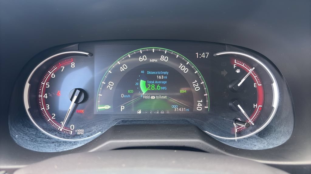 Used 2025 Toyota RAV4 XLE Premium FWD image 22