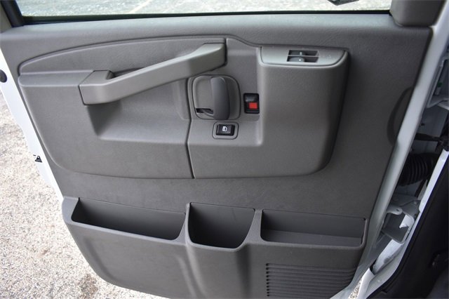 New 2025 Chevrolet Express 3500 w/ Power Convenience Package image 27