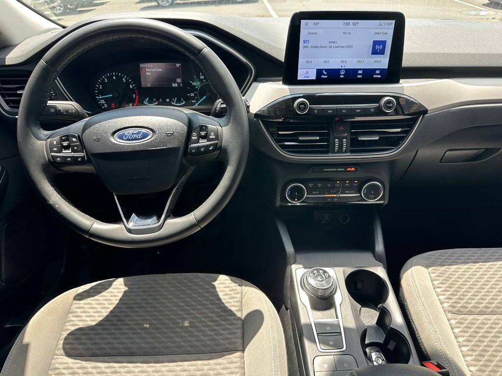 Used 2022 Ford Escape SE w/ Convenience Package FWD image 4