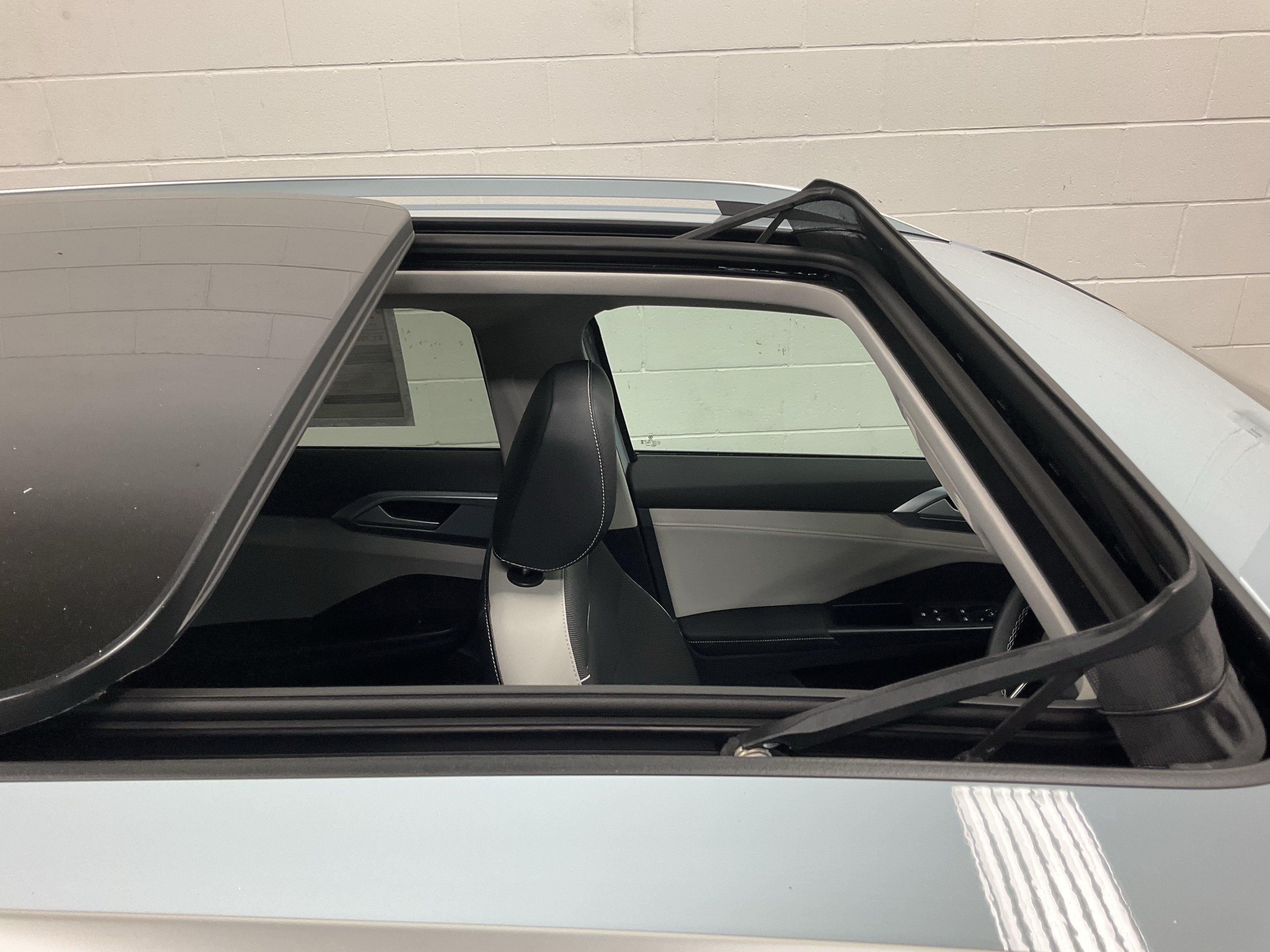 New 2026 Volkswagen Taos SE AWD/4WD image 5