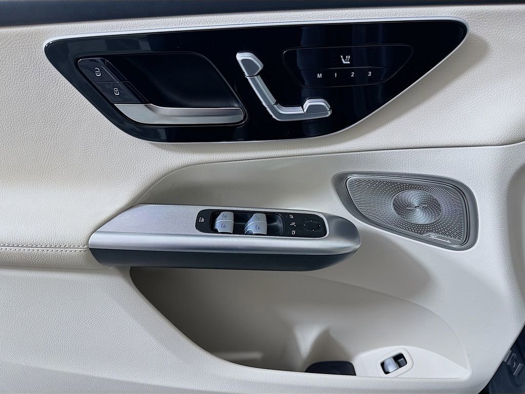 Certified 2024 Mercedes-Benz GLC 300 4MATIC image 18