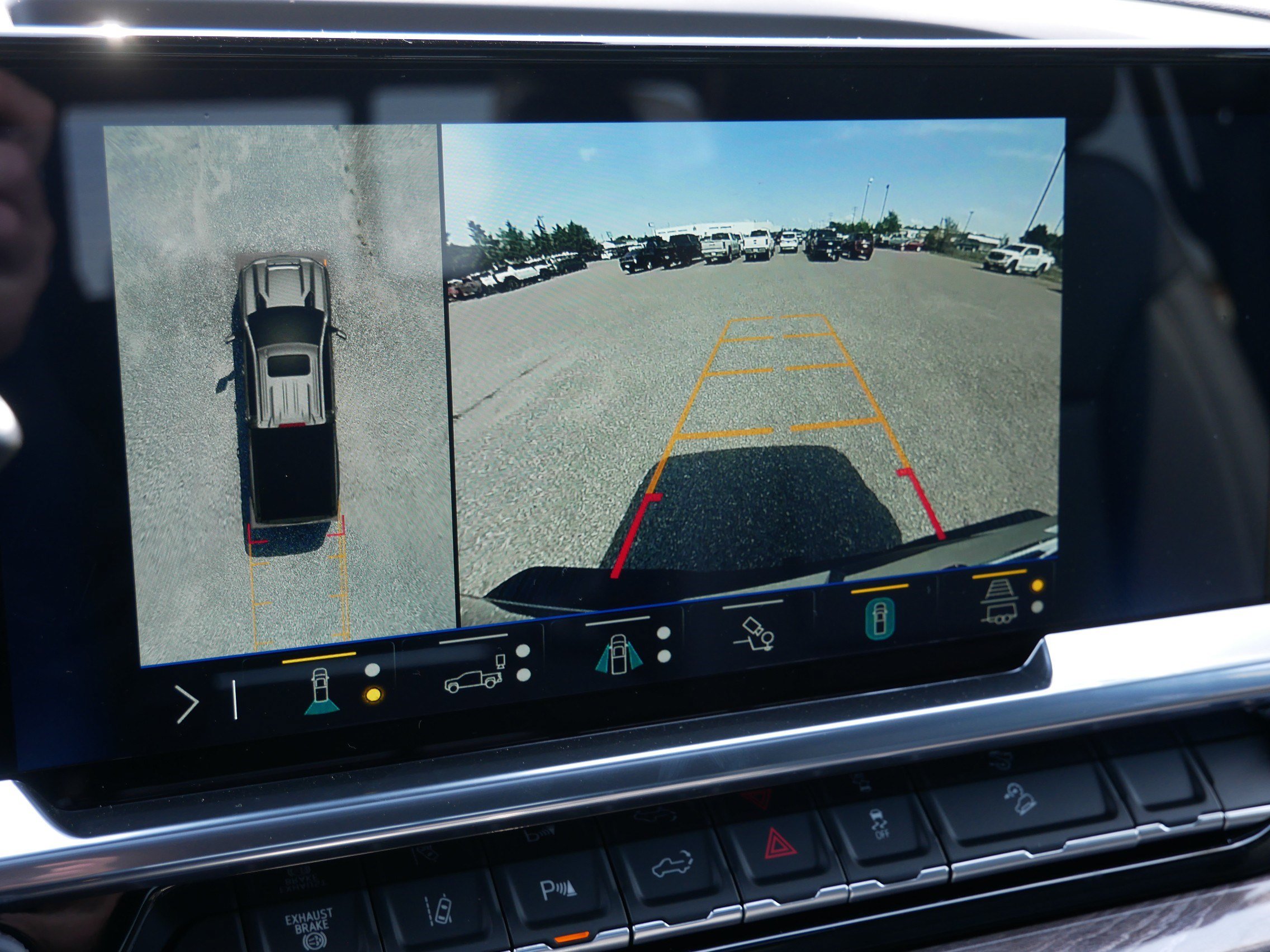 New 2026 Chevrolet Silverado 2500 LTZ w/ LTZ Plus Package AWD/4WD image 28