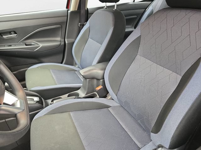 Used 2025 Nissan Versa SV w/ Trunk Package FWD image 15