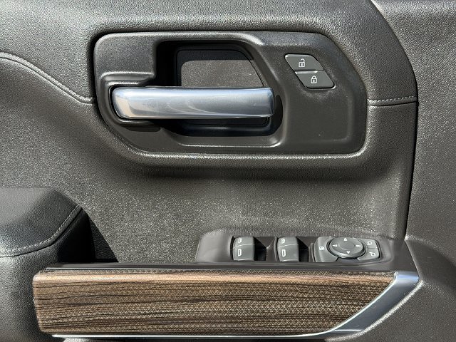 Used 2019 Chevrolet Silverado 1500 LT Trail Boss AWD/4WD image 24