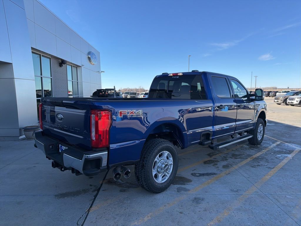 New 2026 Ford F350 XLT w/ FX4 Off-Road Package image 8