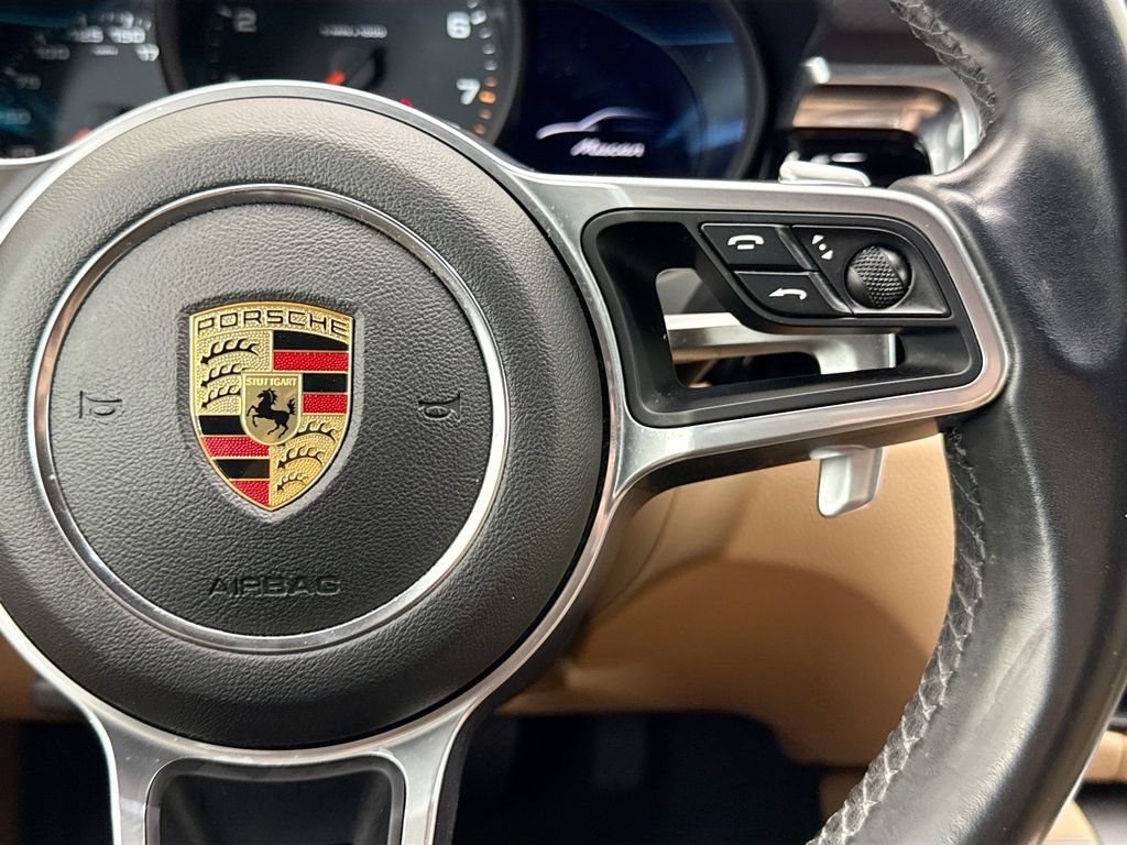 Used 2021 Porsche Macan AWD/4WD image 12