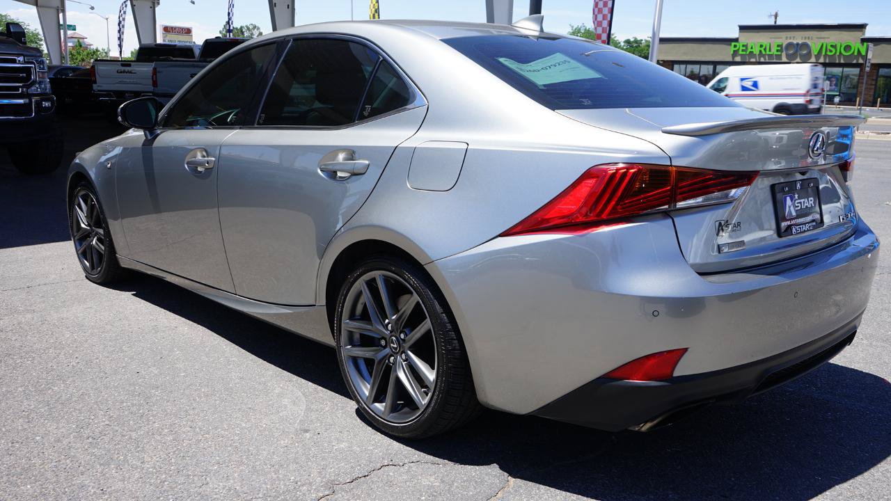 Used 2018 Lexus IS 300 F Sport RWD image 5