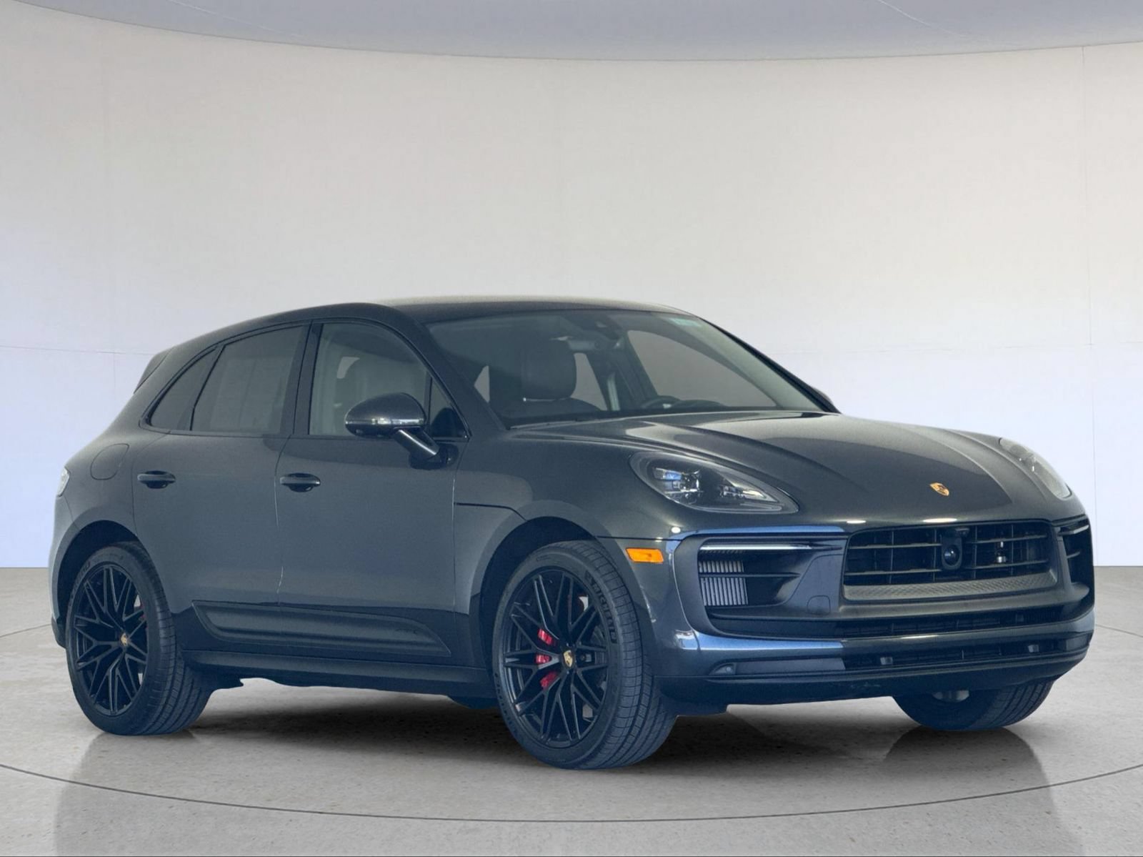 Certified 2024 Porsche Macan GTS AWD/4WD image 10