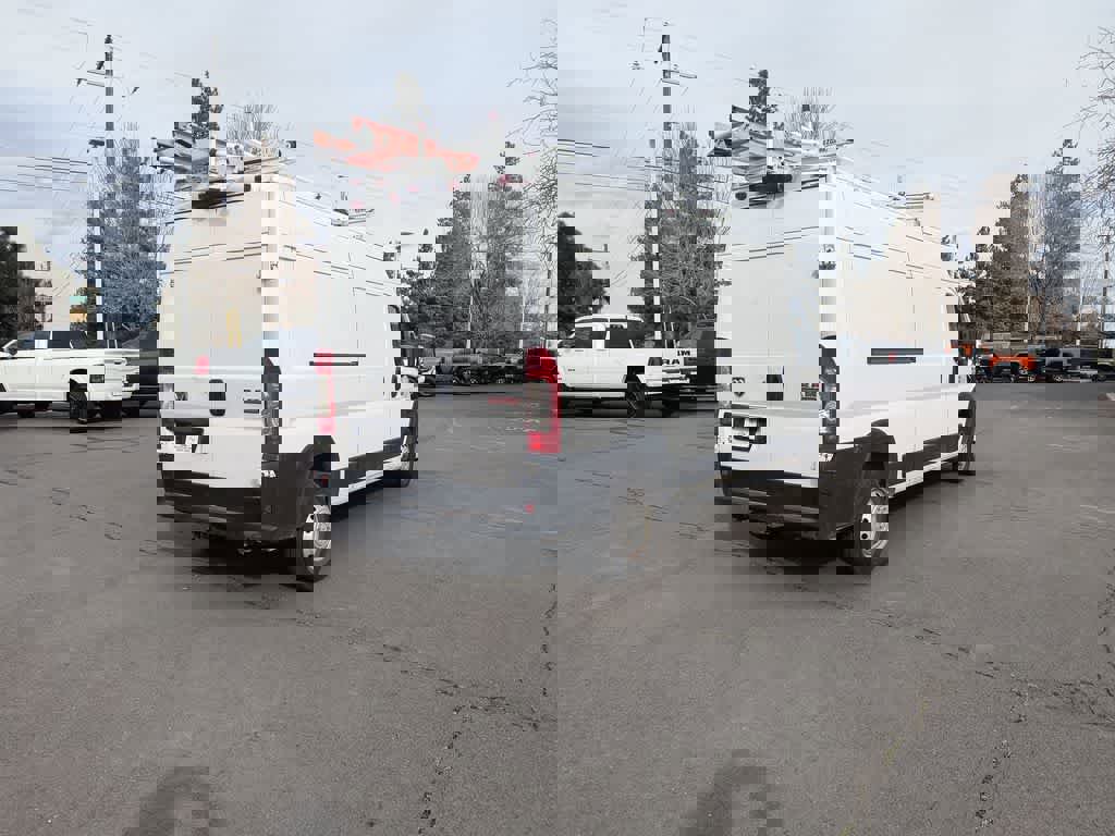 Used 2019 RAM ProMaster 2500 w/ Premium Appearance Group image 6